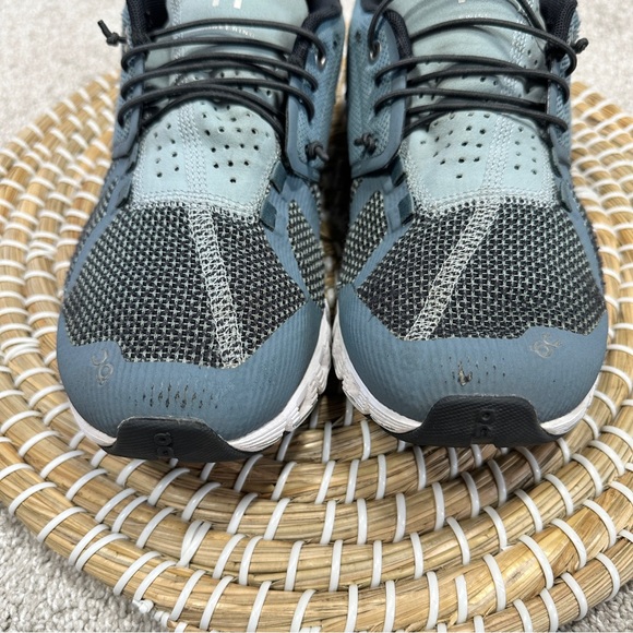 SOLD | On Cloud 2.0 Women’s Low Top Running Shoes in Tide Magnet Size 8.5 - Picture 4 of 16